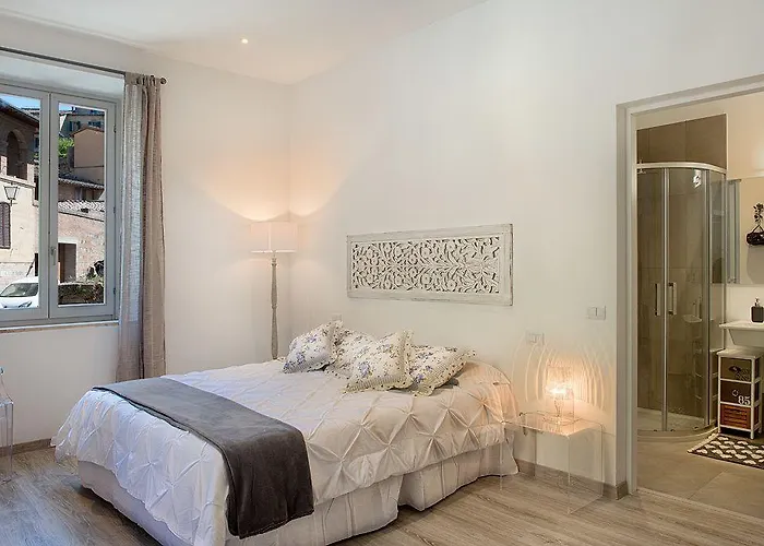 Bed & Breakfast Vip Siena