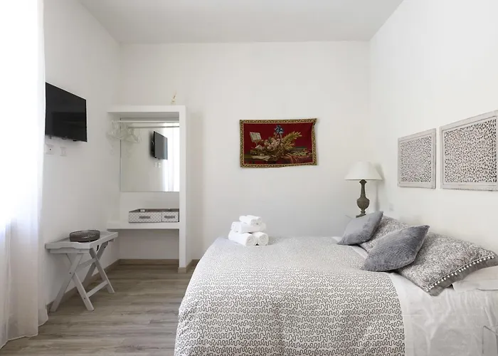 Vip Bed & Breakfast 4*