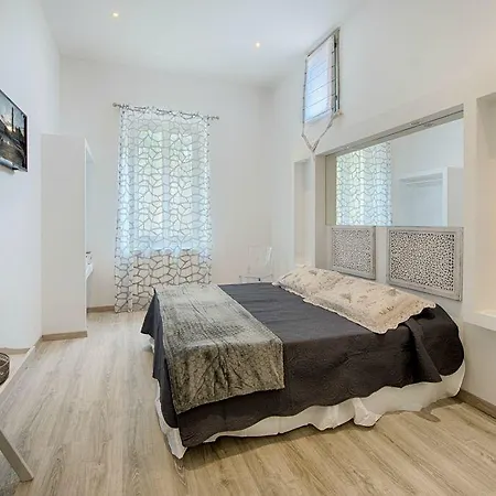 Siena Vip B&B Bed & Breakfast